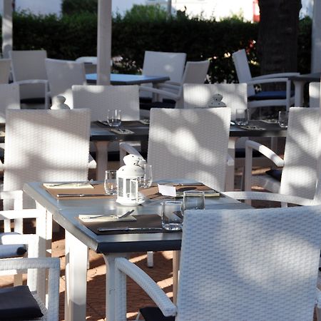 Resort Fior Di Sardegna Posada  Exteriör bild