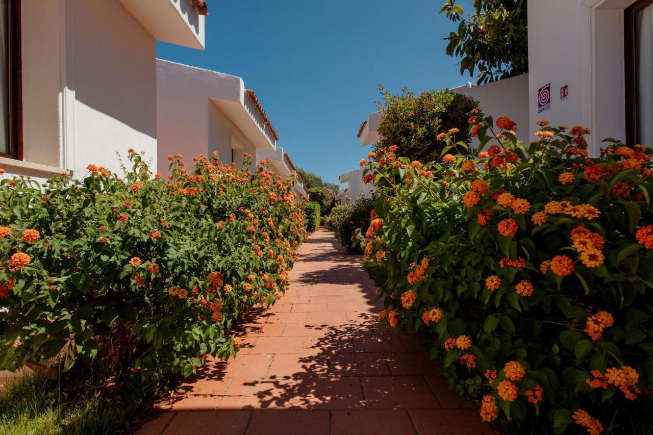 Resort Fior Di Sardegna Posada  Exteriör bild